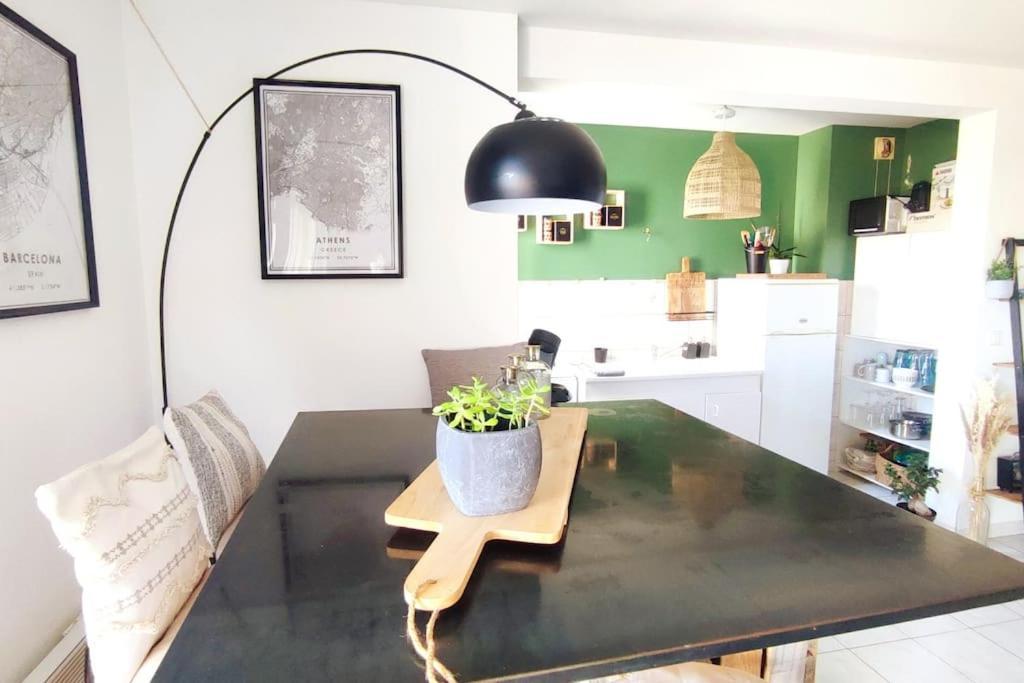 Un Nid D'Amour Apartment Ruoms Exterior foto
