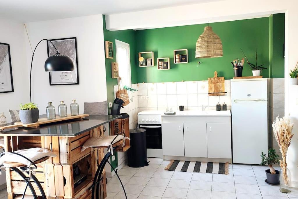 Un Nid D'Amour Apartment Ruoms Exterior foto